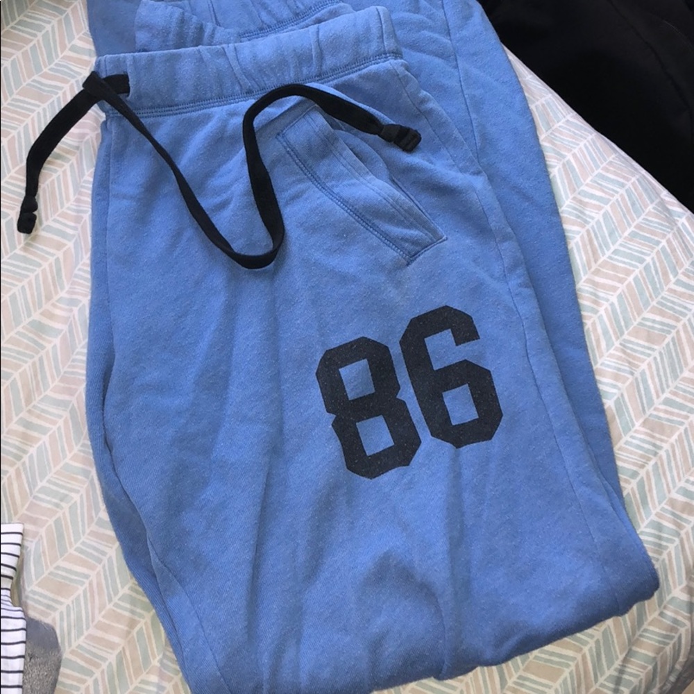 Victoria’s Secret PINK sweatpants